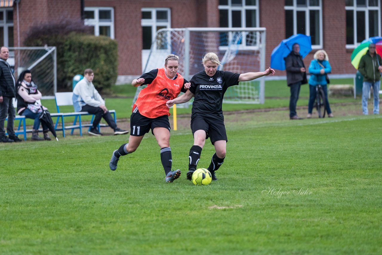 Bild 251 - Frauen TSV Wiemersdorf - VfR Horst : Ergebnis: 0:7